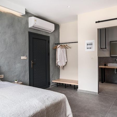 Gefiri Plakas Hotel, Tzoumerka Eksteriør billede