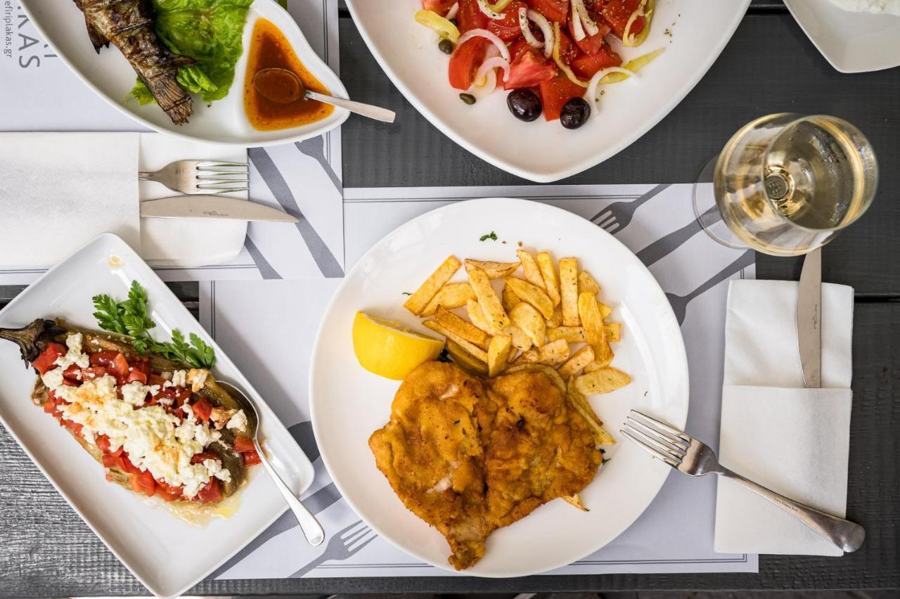 Gefiri Plakas Hotel, Tzoumerka Eksteriør billede