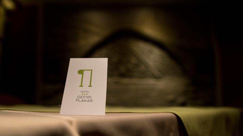 Gefiri Plakas Hotel, Tzoumerka Eksteriør billede